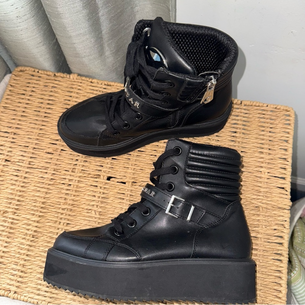 Killstar Luna Black Platform Boots 8 Vegan Leather Rare Punk Goth - Picture 9 of 14